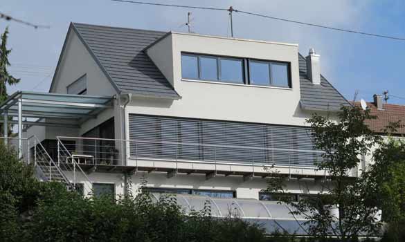 Foto Ostfildern: Feines Einfamilienhaus mit Pool