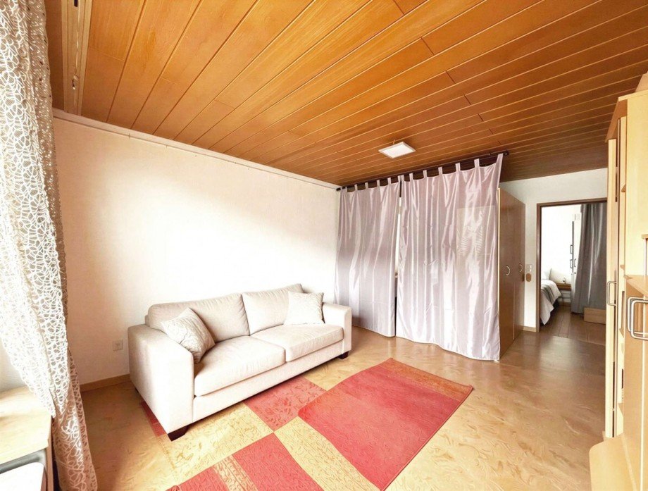 Wohnraum Etagenwohnung Wolfschlugen