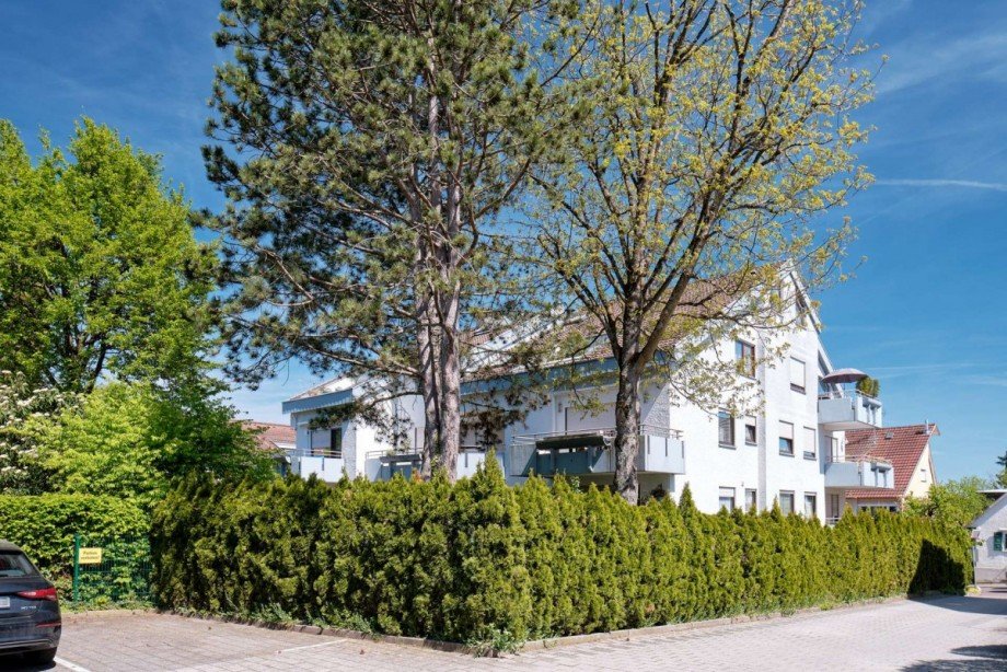 R�ckansicht Geb�ude Maisonettewohnung Stuttgart