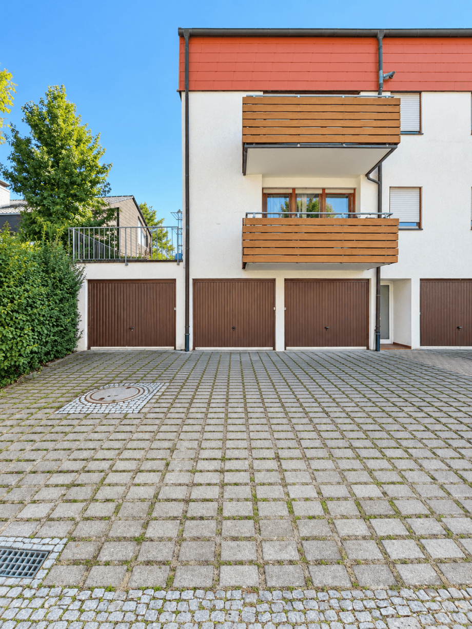 Garage + Stellplatz Etagenwohnung Stuttgart