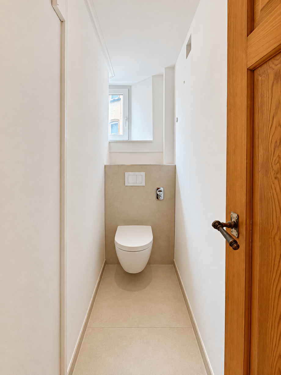 sep. WC 1.OG Mehrfamilienhaus Pforzheim
