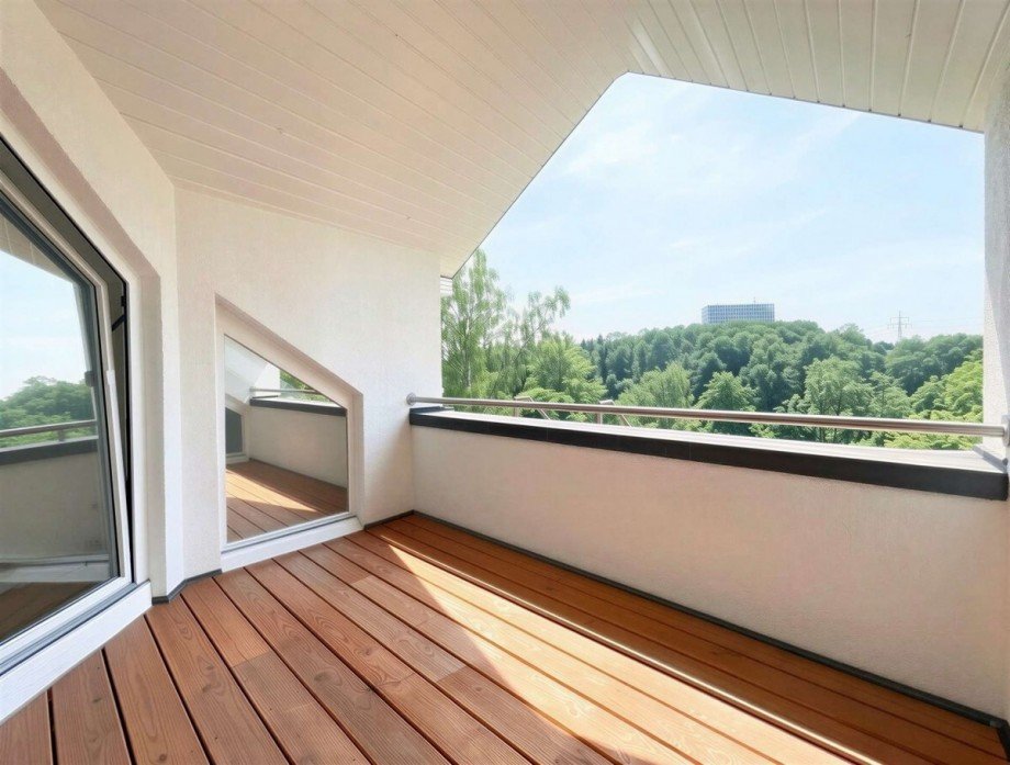 S�dbalkon Dachgeschosswohnung Stuttgart
