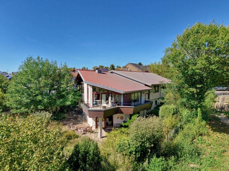 Au�enansicht Pliezhausen Einfamilienhaus Einzigartiges Architektenhaus mit Doppelgarage, XXL-Garten und Sauna in Pliezhausen!***