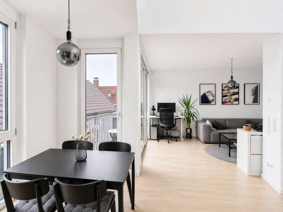 Wohn-/Essbereich (Einrichtungsbeispiel) Dachgeschosswohnung Stuttgart