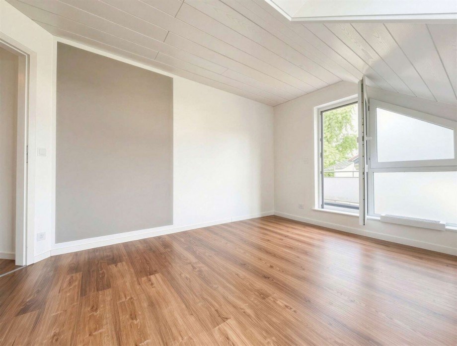 Schlafzimmer 1 Dachgeschosswohnung Stuttgart