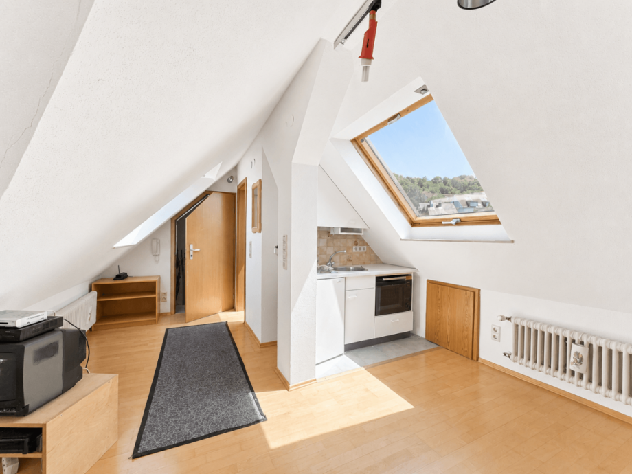 2. Dachgeschoss Mehrfamilienhaus Stuttgart