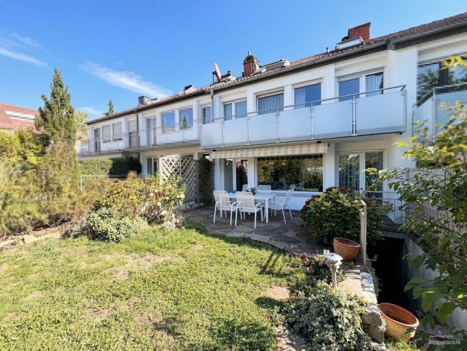 Garten & Hinteransicht Haus Reihenmittelhaus Denkendorf