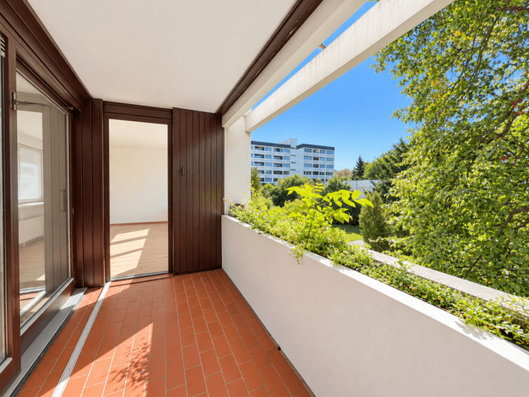 Balkon Stuttgart Wohnung S-Sillenbuch: 3-Zimmer-Wohnung mit sch�ner Aussicht nahe des Eichenhains