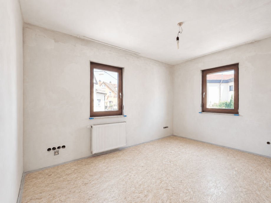 Zimmer OG Mehrfamilienhaus Stuttgart
