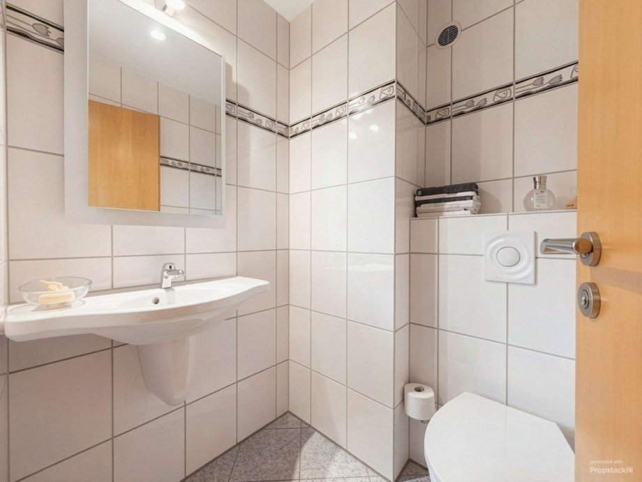 G�ste-WC Reihenmittelhaus Denkendorf