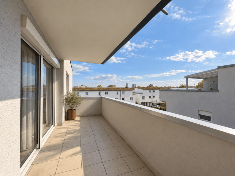 Balkon Ostfildern Etagenwohnung Ostfildern-Nellingen: Vermietete 2-Zi.-Whg in ruhiger Lage mit gro�em Balkon!***