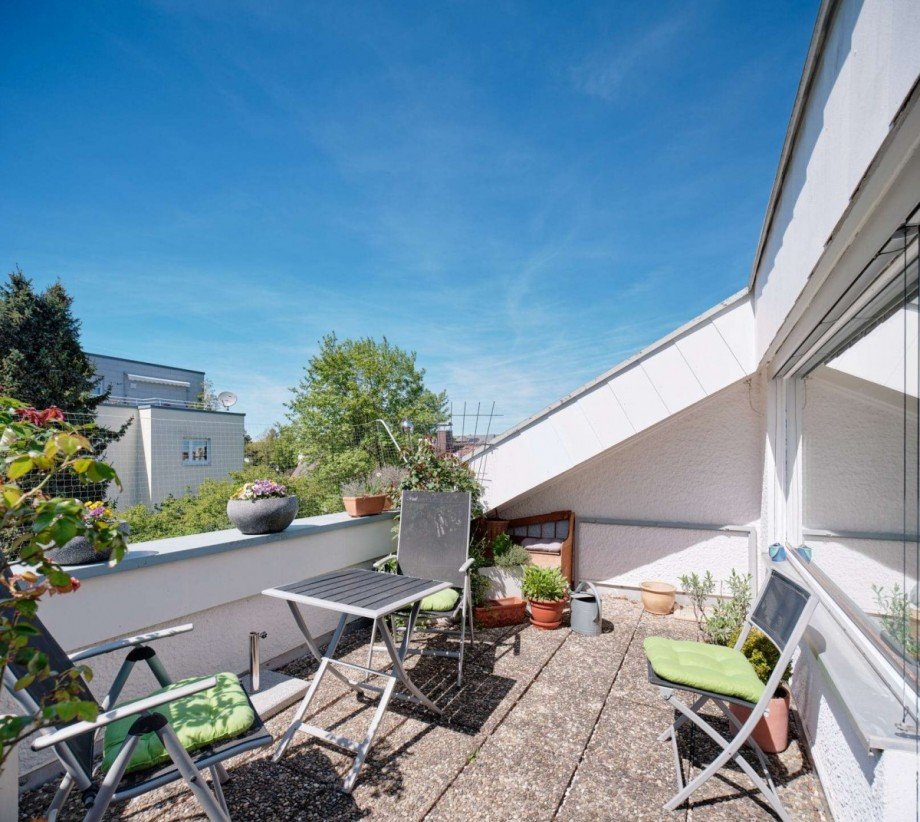 Beispielhafte M�blierung Maisonettewohnung Stuttgart