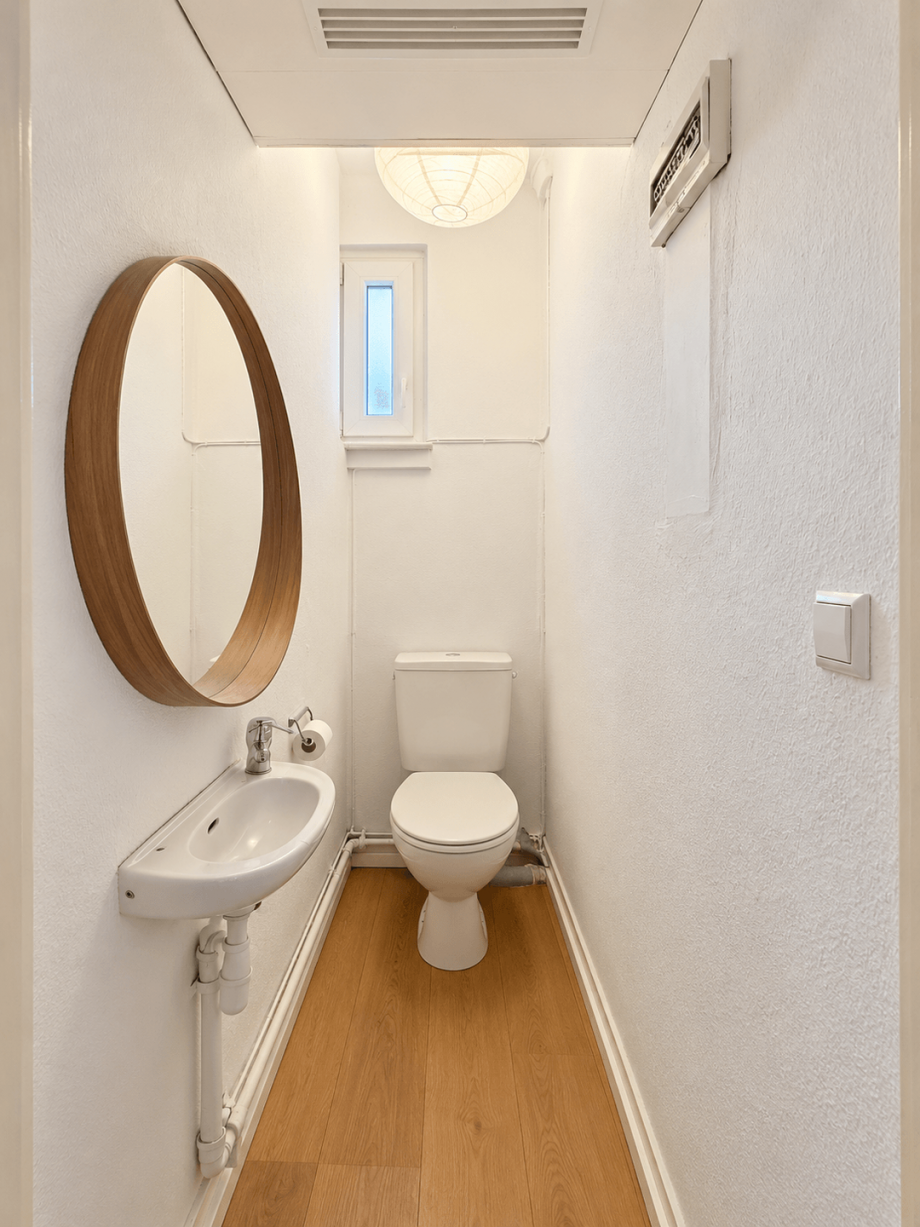 sep. WC 3.OG Mehrfamilienhaus Pforzheim