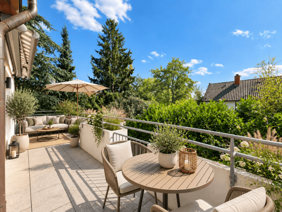 Balkon (KI-Visualisierung) Maisonettewohnung Stuttgart