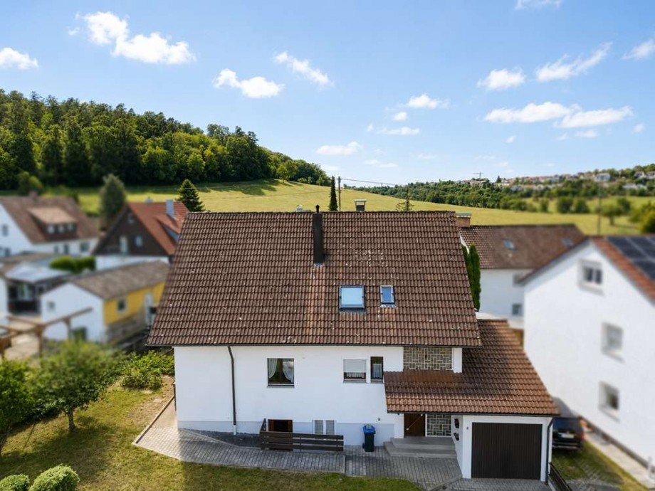 Stra�enansicht Haus Weil im Sch�nbuch