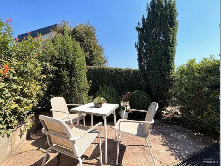 Vorderterrasse Reihenmittelhaus Denkendorf