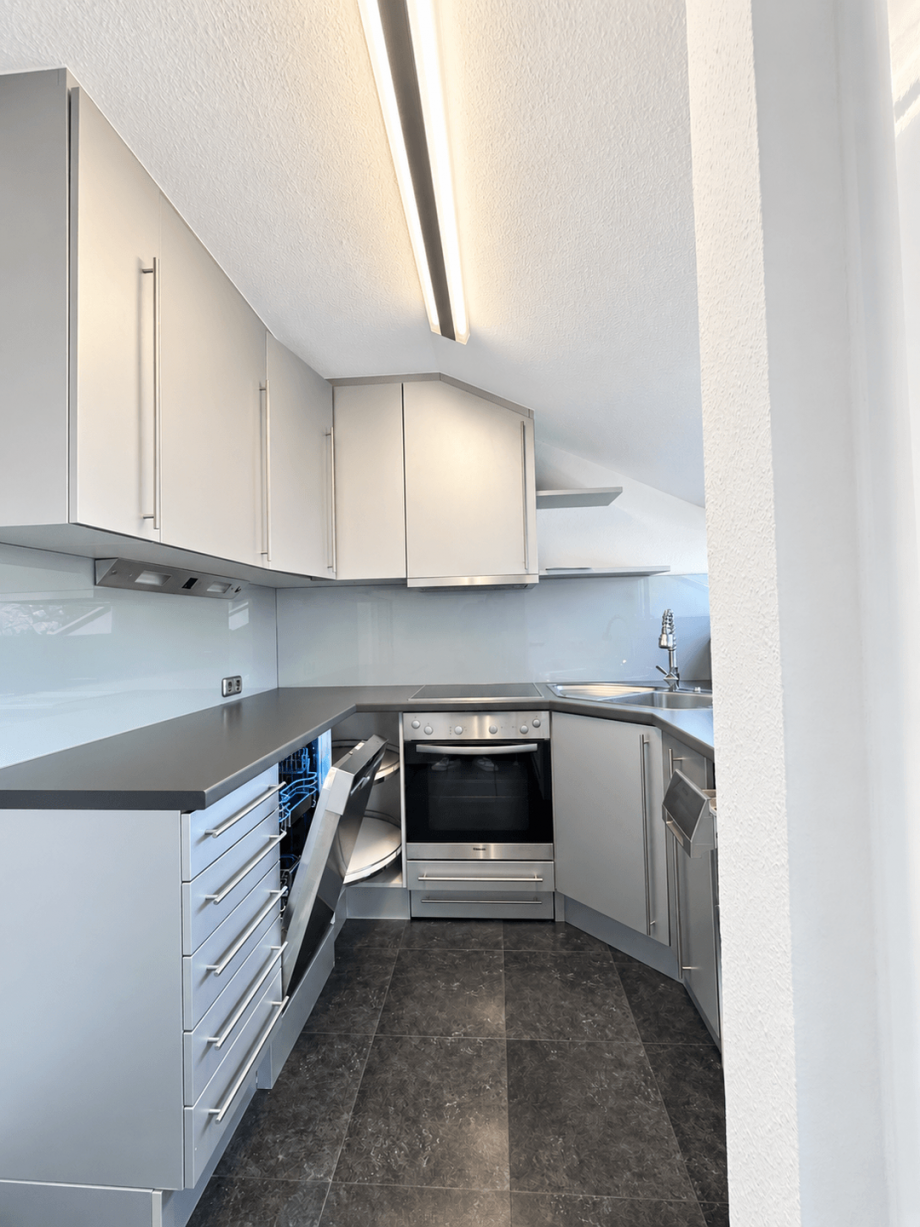 K�che Dachgeschosswohnung Stuttgart