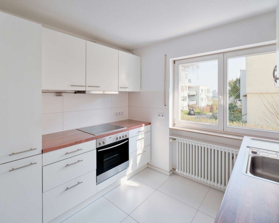 K�che EG links Mehrfamilienhaus Stuttgart