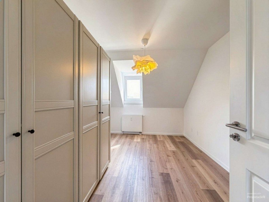 Schlafzimmer 2 Dachgeschosswohnung Sindelfingen