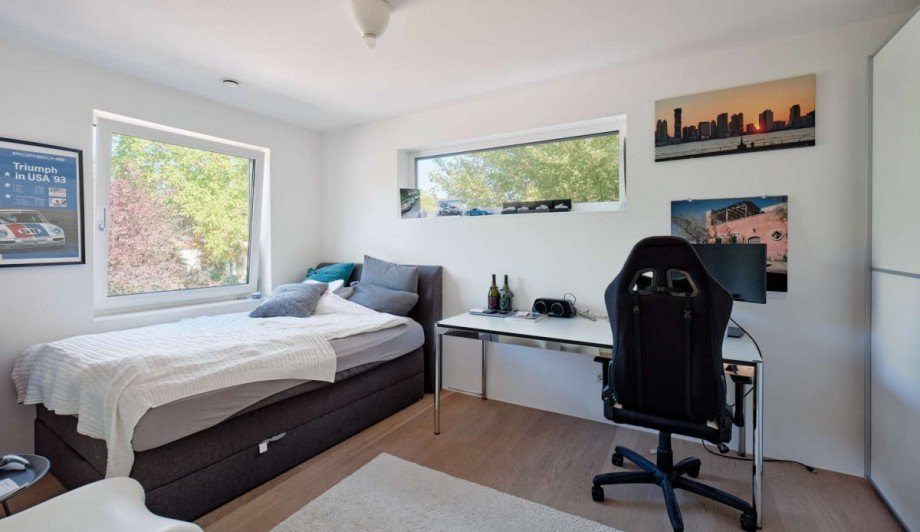 Schlafzimmer 2 Doppelhaush�lfte Stuttgart
