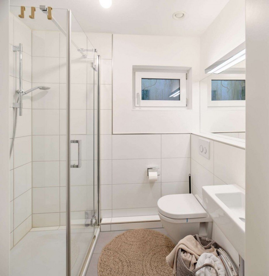 Badezimmer im UG Doppelhaush�lfte Stuttgart