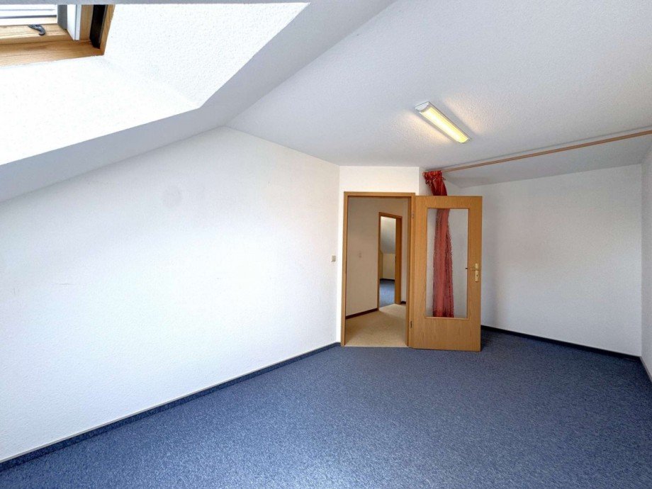 Schlafzimmer 3 Doppelhaush�lfte Hildrizhausen