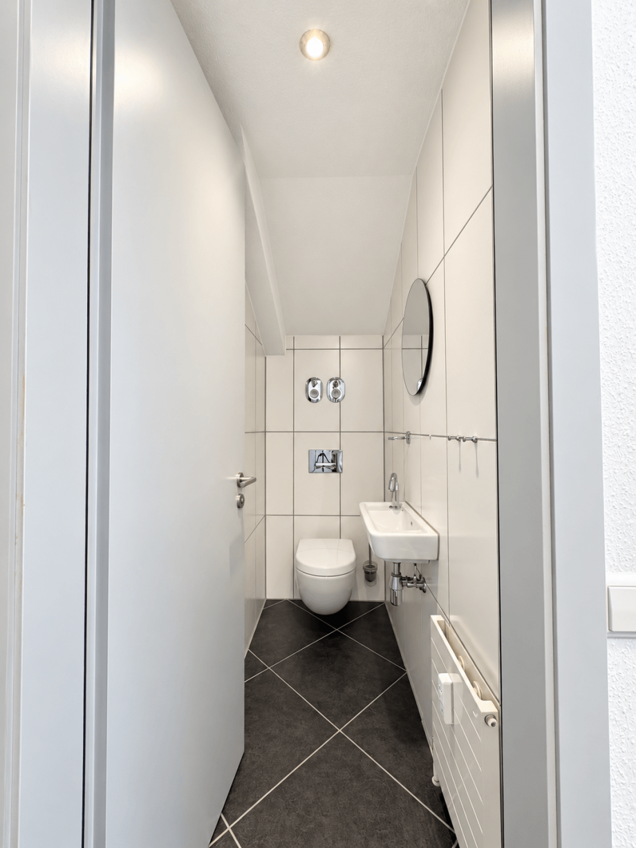 G�ste WC Dachgeschosswohnung Stuttgart