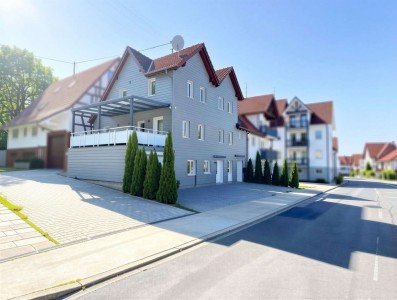 Hauptbild 2.700 EUR Kaltmiete in Nagold-Hochdorf: Modernisiertes Dreifamilienhaus in ruhiger Lage