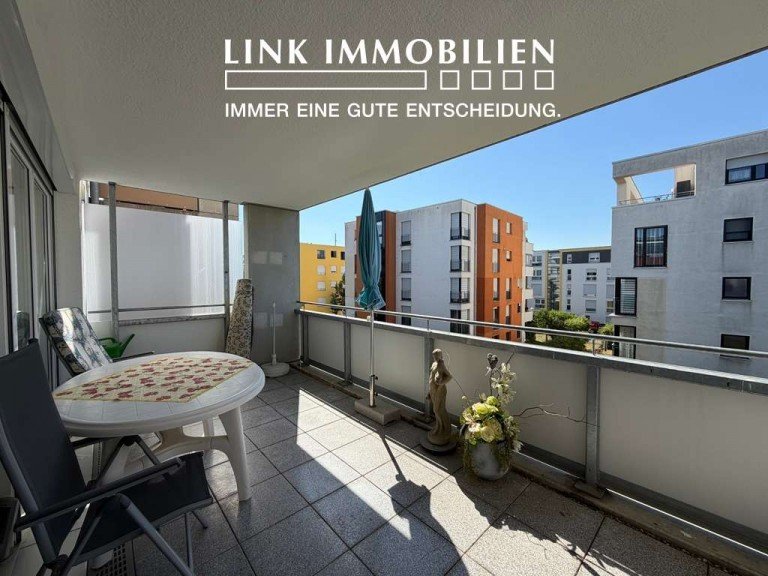 Balkon Ostfildern Etagenwohnung Altersgerechte 3-Zi.-Wohnung mit Lift, zwei Balkonen und TG in ruhiger Lage im Scharnhauser Park***