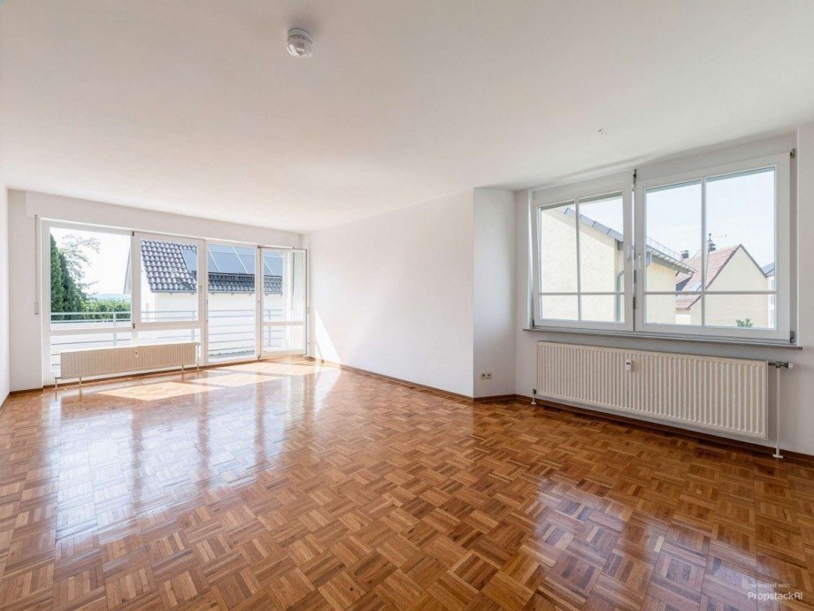 Wohn- und Esszimmer Etagenwohnung Stuttgart