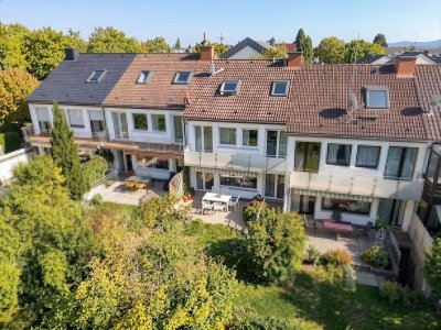 Hauptbild Modernes Reihenmittelhaus mit Sonnenterasse und großem Garten sowie 2 Stellplätzen in Denkendorf!***